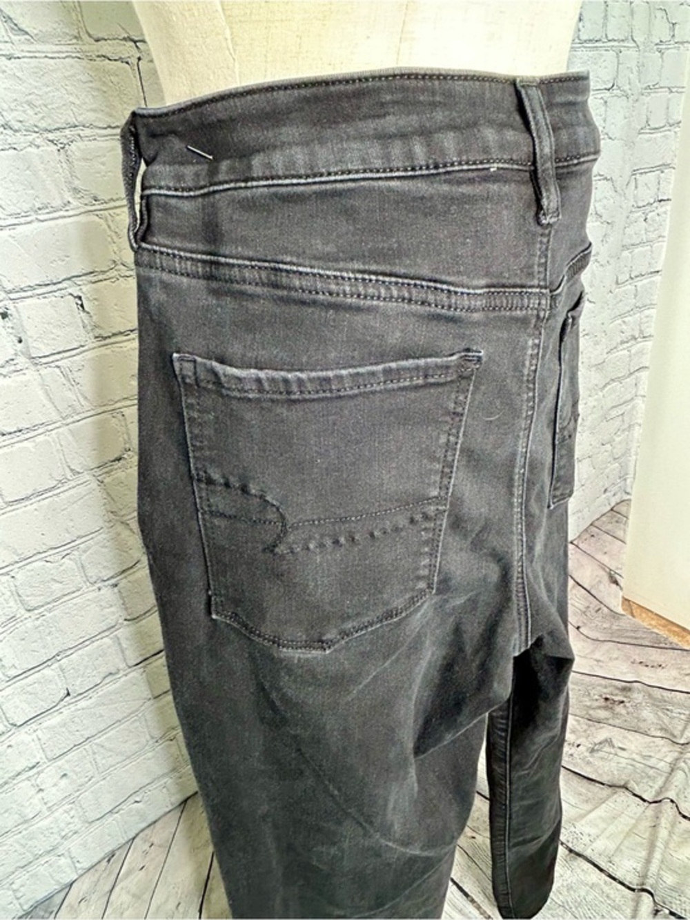 American Eagle High Rise Jegging Jeans Womens 14 Black Skinny Stretch Denim - Picture 6 of 11
